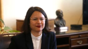 Diputadas del PCC acusan a Irací Hassler de hostigamiento contra ministra de la Mujer y presentan denuncia a la Comisión de Ética