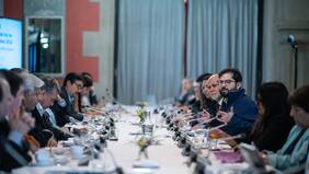 La Moneda agenda cónclave oficialista para coordinar al sector de cara al gobierno de Kast