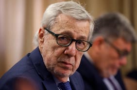 Van Klaveren destaca retirada candidatura de Bachelet a la ONU: “Cobra especial valor en un contexto global adverso”