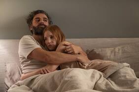 “Nuestra amistad nunca ha vuelto a ser la misma”: Jessica Chastain habla del impacto de Secretos de un Matrimonio en su relación con Oscar Isaac