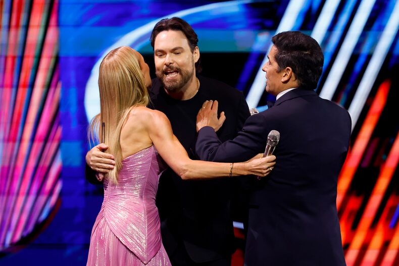 George Harris fracasa estrepitosamente en su presentación en Viña 2025 DWKJ6J7CNVBHHING2SDWJU6IG4 George Harris fracasa estrepitosamente en su presentación en Viña 2025