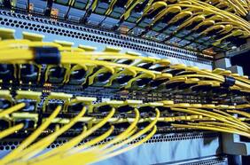 Carretera digital de fibra óptica se encuentra próxima a terminar su construcción