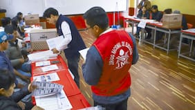 Junta Nacional de Elecciones de Perú acusa “irregularidades” en comicios presidenciales