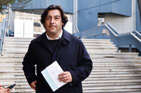 Diputado Leiva (PS) apresura inicio de sesión de Comisión de Seguridad para evitar ser censurado y termina presentando su renuncia