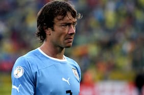 Diego Lugano enciende el debate por los títulos mundiales de Uruguay: “La duda es si tenemos cuatro o cinco”