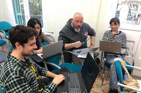 ¿Dónde está Sebastián? Los pasos de Dávalos en Barcelona en medio de pugna judicial por su casa en La Reina