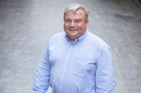 Economista de Wall Street que polemizó con Ricardo Lagos postula a Milei para el Nobel