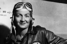De la Segunda Guerra Mundial a las librerías: la historia de Margot Duhalde, pionera de la aviación chilena