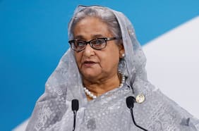 Bangladesh condena a muerte a su exprimera ministra Hasina por la represión de 2024