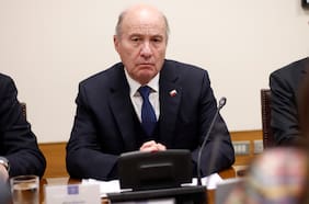 Quiroz anuncia comisión transversal para abordar estatuto administrativo y anticipa definición de nuevo subsecretario