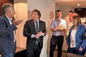 Milei critica a legisladores y presiona a gobernadores por apoyo a “ley ómnibus”