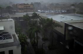 Huracán Beryl golpea Jamaica y deja a más de 400 mil personas sin electricidad en su paso por la isla caribeña