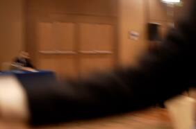 G20: el tenso momento en que Reino Unido cuestionó a Xi Jinping y funcionarios chinos desalojaron a la prensa