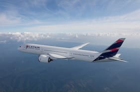 Descarbonizar sin despegar los costos: las apuestas de LATAM para reducir sus emisiones en una transición aún incierta