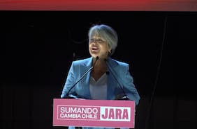 “Aunque a alguno le traten de imponer el miedo”: el llamado de Jara a la ciudadanía ad portas del balotaje