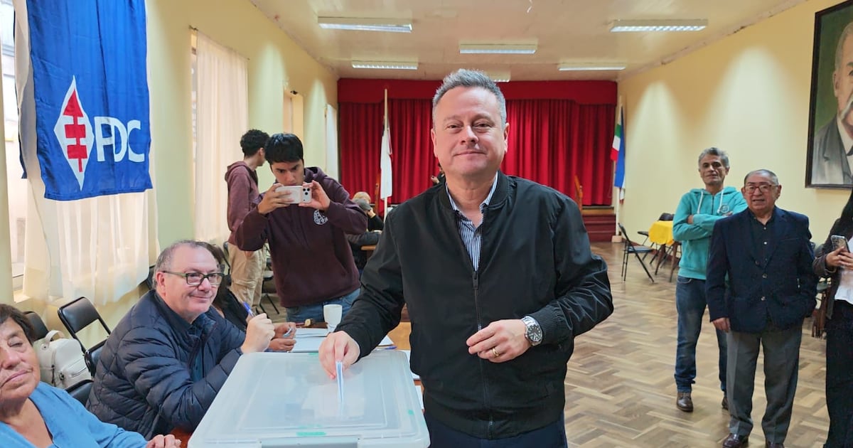 Álvaro Ortiz lidera nueva directiva del Partido Demócrata Cristiano