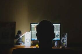 Estos hábitos son los responsables de las muertes prematuras en noctámbulos, según un estudio