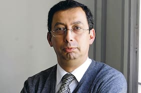 Víctor Maldonado (DC) y apoyo de Frei a Kast: “Por qué esa repulsión al PC acá y el atractivo de ser una de las personas mejor recibidas en la China comunista”