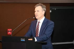 EE.UU. nombra a John Barrett como nuevo encargado de negocios en Venezuela