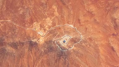 Astronauta comparte una foto del telescopio en Atacama desde el espacio: “Chile tiene uno de los cielos más hermosos”