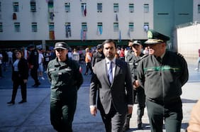 Ministro Gajardo y detención de 44 gendarmes: “Este tipo de investigaciones se están llevando en todas las regiones del país”