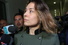 Camila Polizzi es formalizada por omisión fraudulenta de declaración de renta anual y sigue con arresto domiciliario
