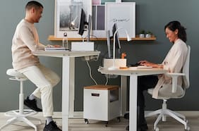 Escritorio regulable eléctrico: ¿una herramienta útil o puro humo?