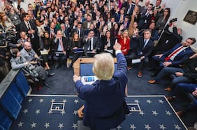 Trump defiende el veto a periodistas “payasos” porque “solo publican cosas negativas de mí”