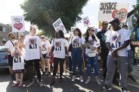 A 10 años del estallido en Inglaterra: expertos advierten que condiciones que llevaron a disturbios tras la muerte de Mark Duggan aún subsisten