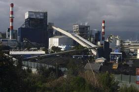 Enel adelanta salida de sus centrales en Coronel y dejará de operar con carbón en Chile en 2 años