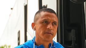 Con una canción de Isabel Pantoja: el enigmático posteo de Alexis Sánchez tras su complejo arranque en el Montreal