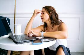 ¿Te sientes cansado todo el tiempo? 5 tips para ayudarte a tener energía