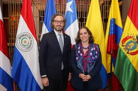 Cancilleres de Chile y Argentina acordaron trabajar para esclarecer situación de vuelos sin autorización en espacio aéreo trasandino