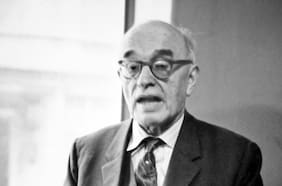 Carlos George Nascimento: el hombre que creó la industria editorial chilena