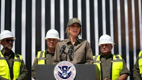 Secretaria de Seguridad Nacional de EE.UU. recomienda una “prohibición total de viaje” desde varios países