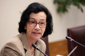 Alto desempleo en Chile: los factores que lo explican según la presidenta del Banco Central, Rosanna Costa