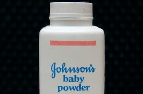 Johnson & Johnson retira del mercado mundial su talco para guaguas