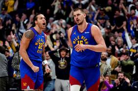 No cede en la lucha por el MVP: la noche histórica de Nikola Jokic que rompe un récord en la NBA