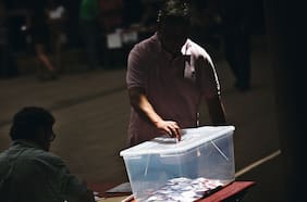 Congreso despachó proyecto para que Servel asigne locales de votación cerca del domicilio de los electores: Se implementará en comicios de noviembre