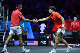 Alejandro Tabilo se redime en la Laver Cup y triunfa en los dobles junto al estadounidense Ben Shelton