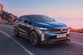 El nuevo Renault Megane E-Tech luce más deportivo y tecnológico
