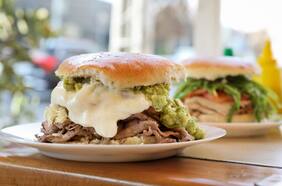 Guía de restaurantes, bares y picadas imperdibles de la escena gastronómica de Santiago