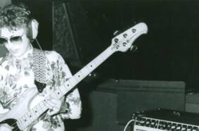 La desconocida historia de la bajista que tocó con Elvis y los Beach Boys