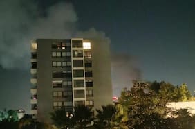 120 bomberos y una persona fallecida: lo que se sabe del fatal incendio que afectó a un hogar de ancianos en Providencia