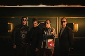 Cueca, ironía y rock& roll: las claves de XCLNT, el notable disco de Los Tres grabado en Abbey Road