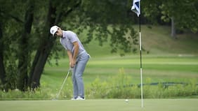 Pese a los cinco birdies: Joaquín Niemann sigue lejos de los líderes en el LIV Golf de Virginia