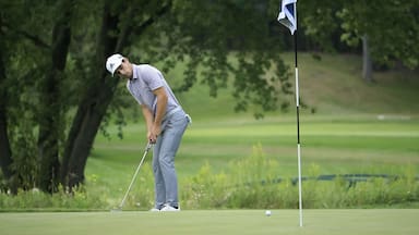 Pese a los cinco birdies: Joaquín Niemann sigue lejos de los líderes en el LIV Golf de Virginia