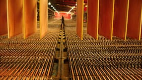 Exportaciones de cobre caen en agosto y llegan a su menor nivel en un poco más de un año