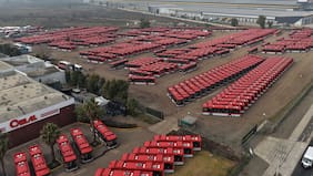 Ministro de Transportes descarta reducción de flota de buses en la RM para optimizar costos