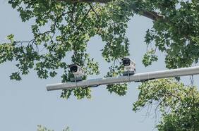 Piden implementar pórticos lectores de patentes y drones de televigilancia tras balacera en discoteca de Recoleta